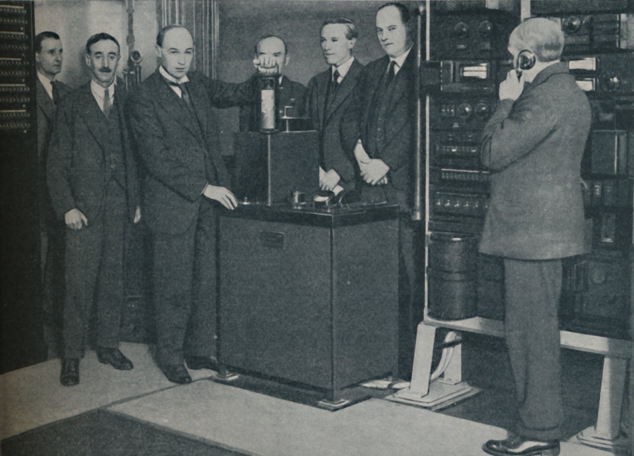 Yeni Büyü: Kablosuz ve Kaçınılmaz Telefonla Resim Gönderme, c1935 by Keystone View Company