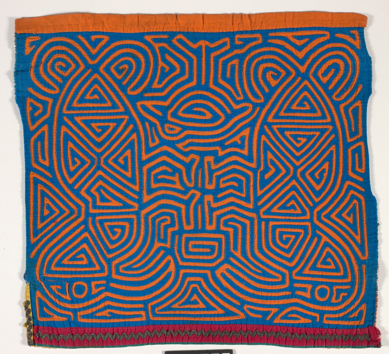 Gömlek paneli (mola) (aplikeli pamuklu) by Kuna Indian Culture