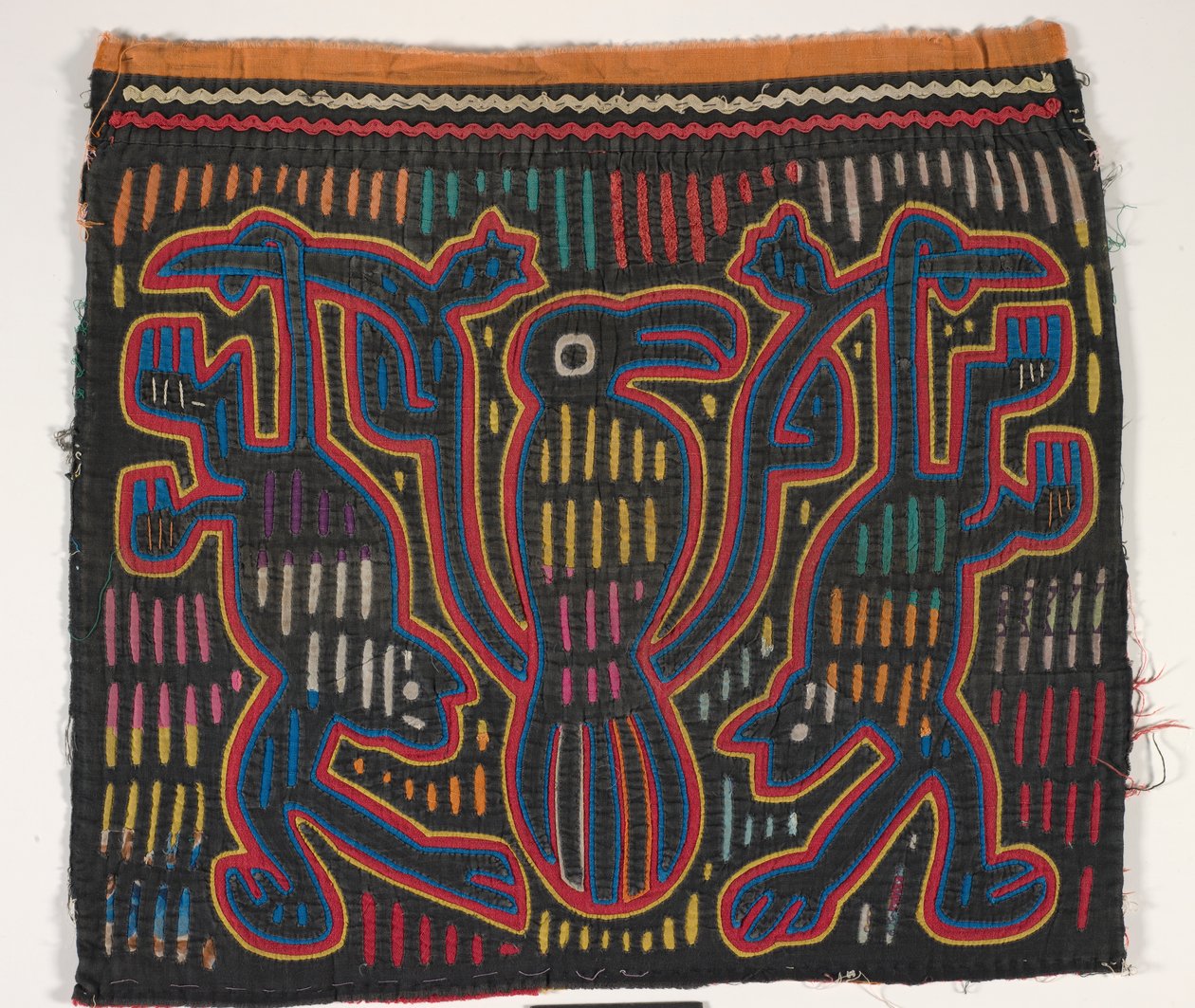 Gömlek paneli (mola) (aplikeli pamuklu) by Kuna Indian Culture