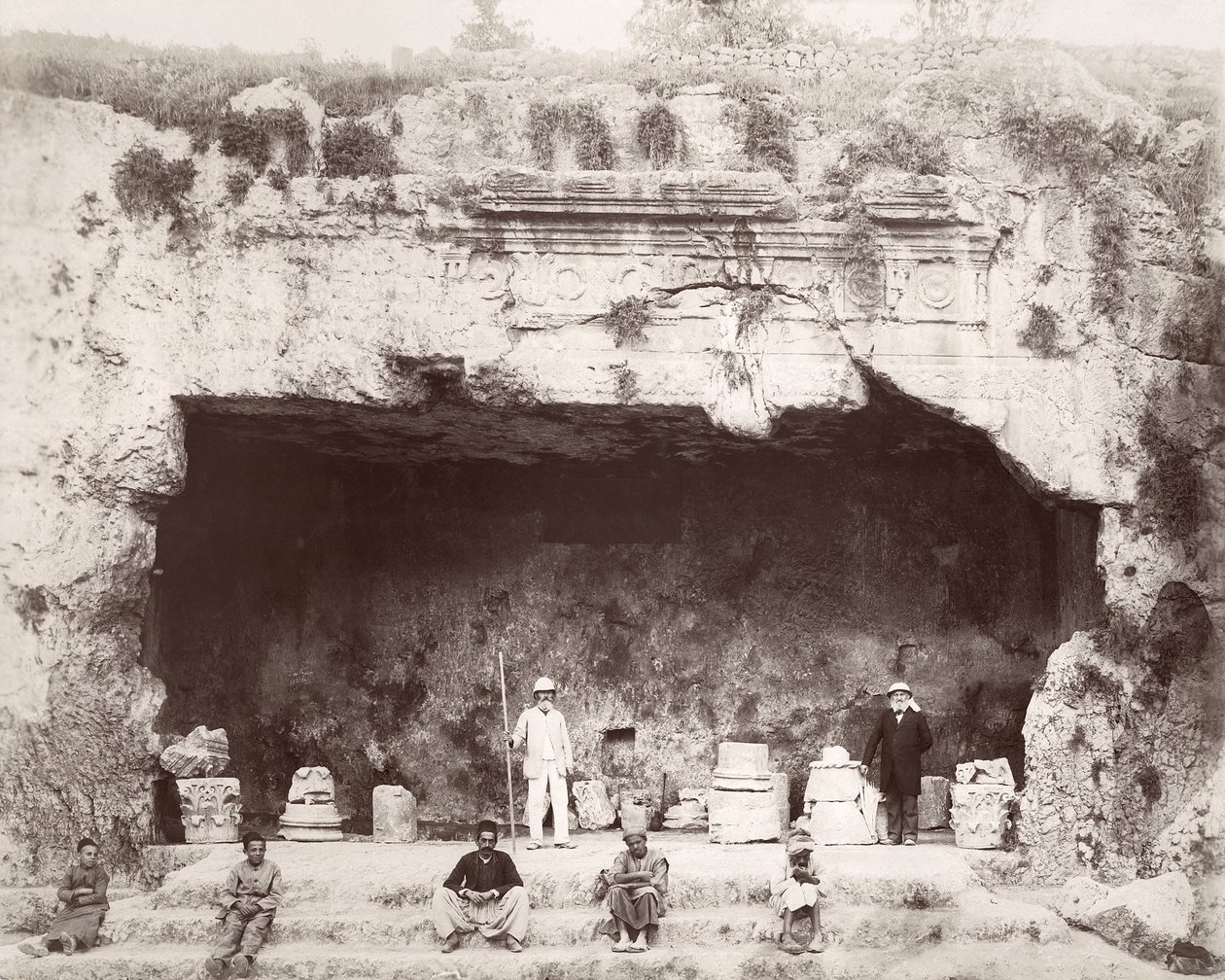 Conrad Schick (sağda) Kralların Mezarı