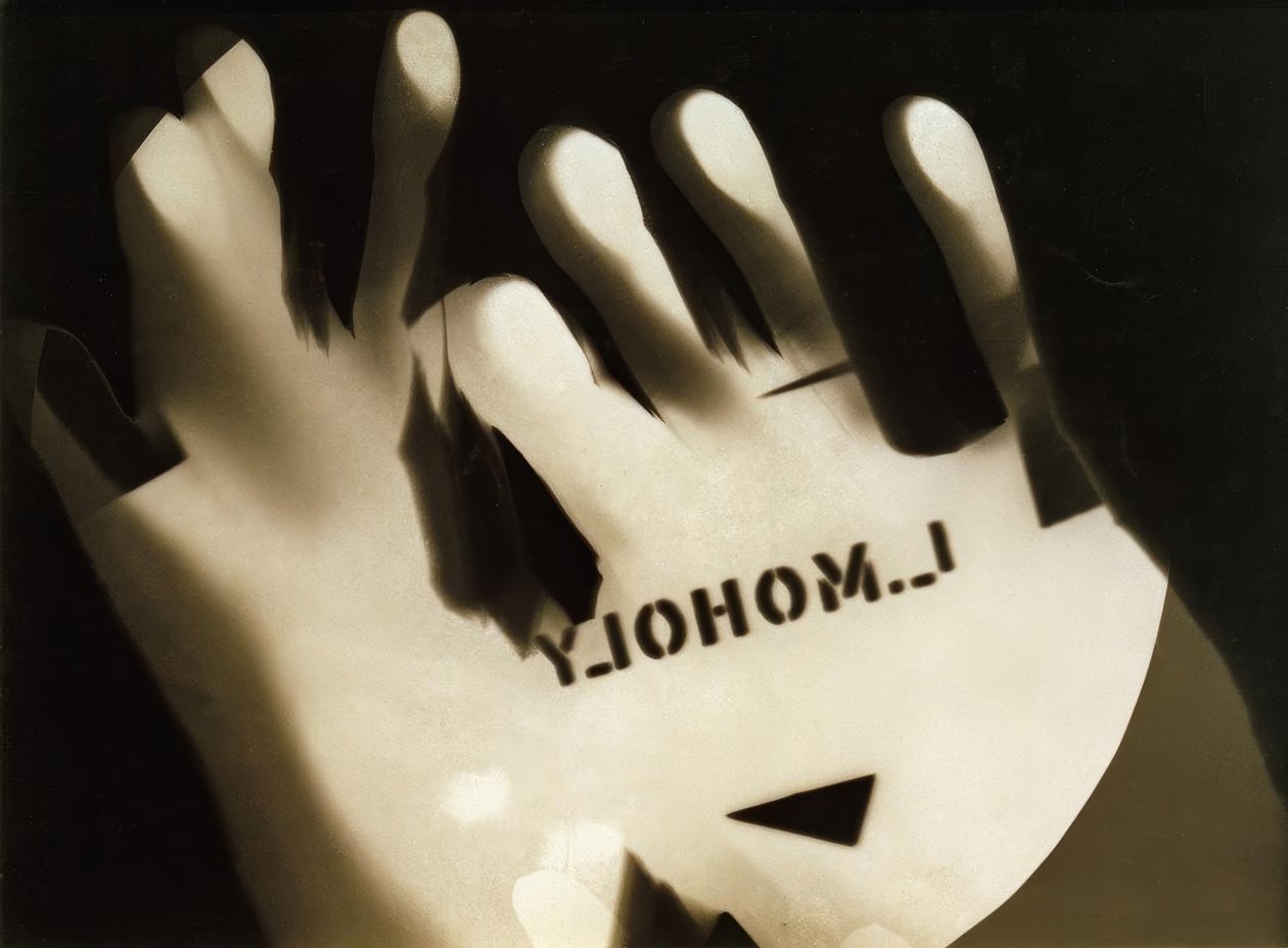 başlıksız by Laszlo Moholy Nagy