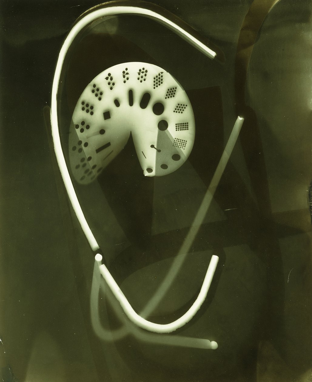 fotogram by Laszlo Moholy Nagy