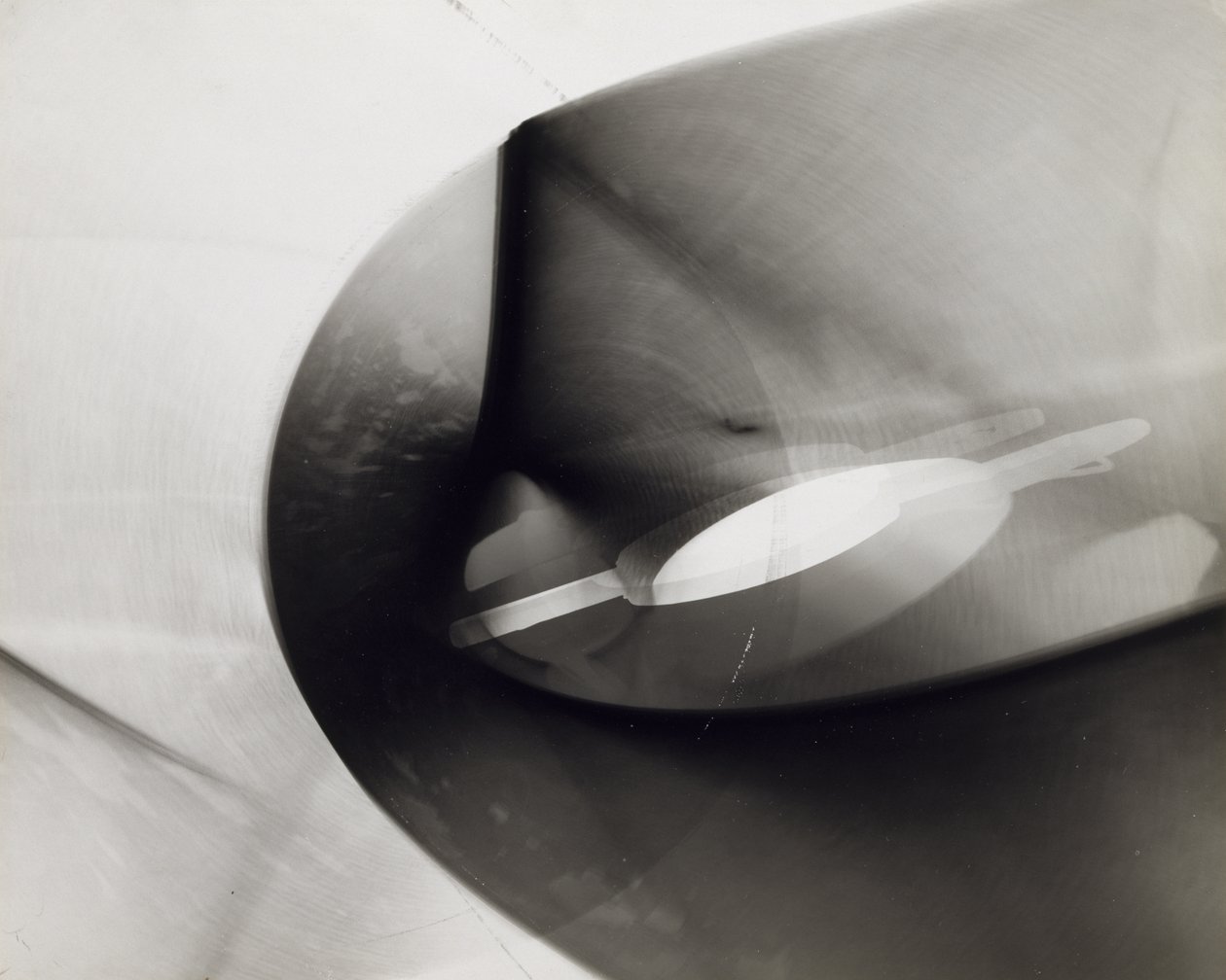 başlıksız by Laszlo Moholy Nagy