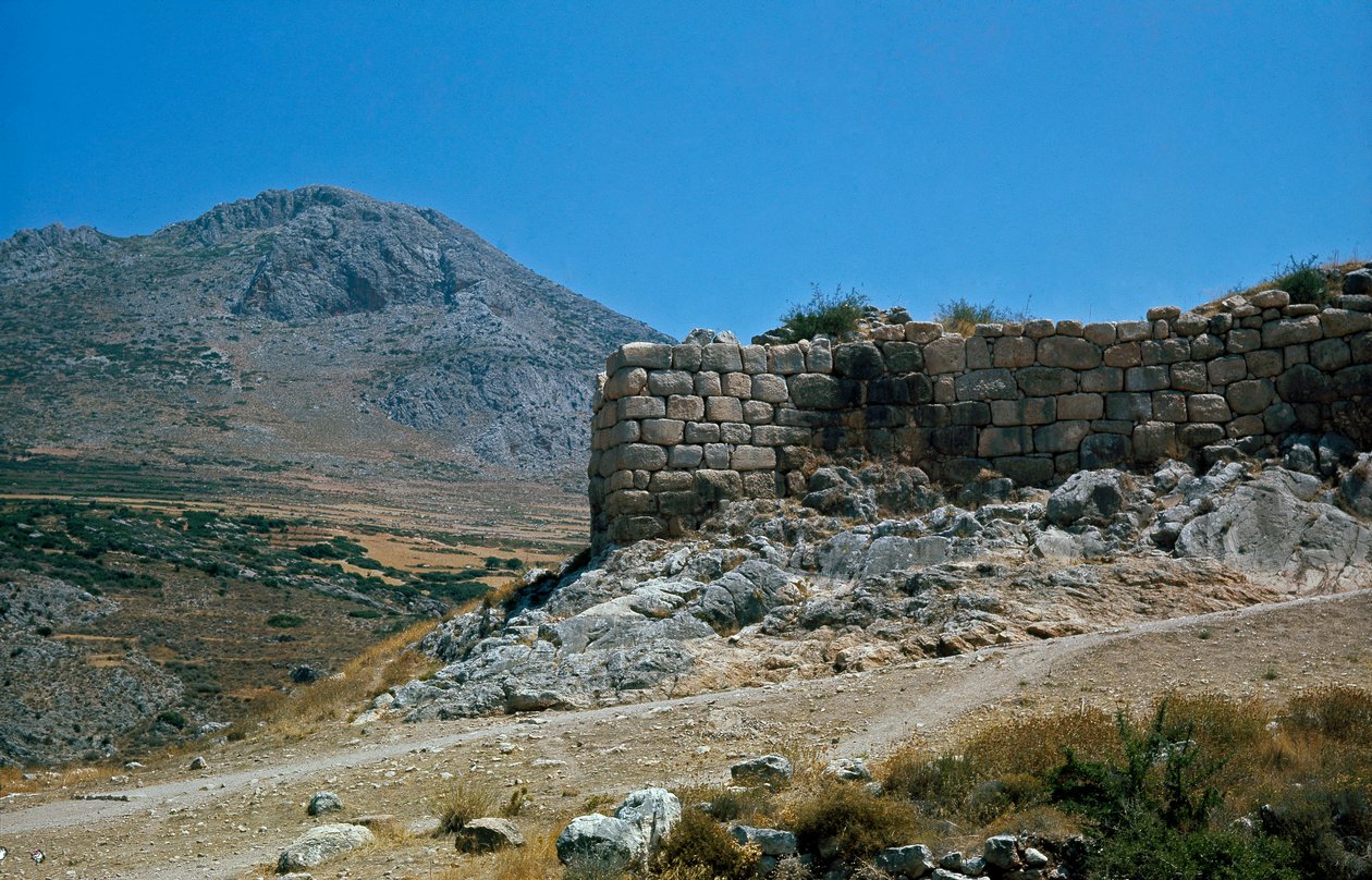 Akropolün duvarları: Peloponez