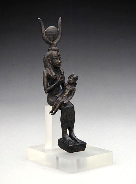Harpocrates ile İsis, MÖ 7.-4. yy (bronz) by Late Period Egyptian