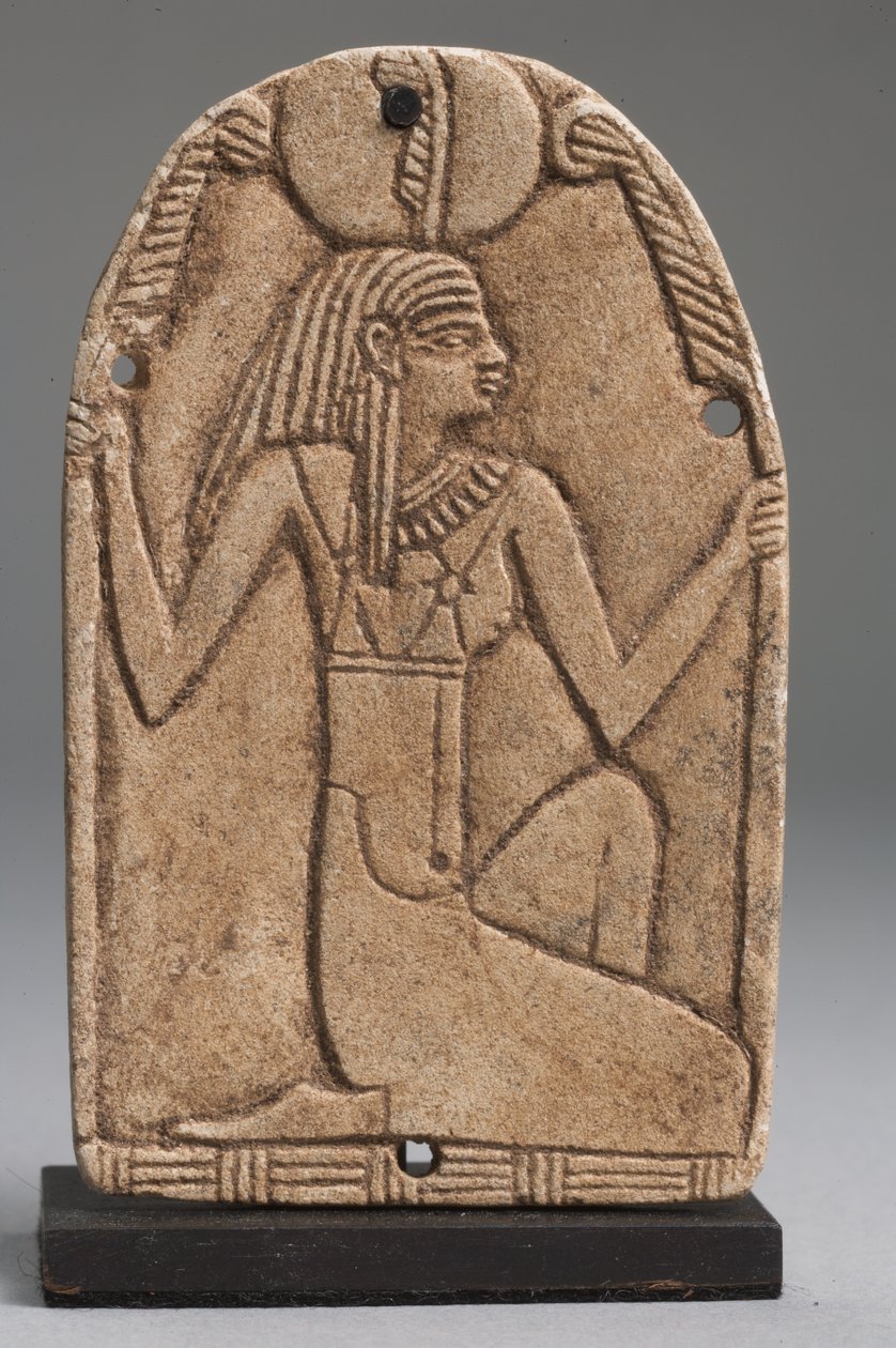 Maat Plaketi (fayans) (ayrıca bkz. 325655, 325656 ve 325658) by Late Period Egyptian