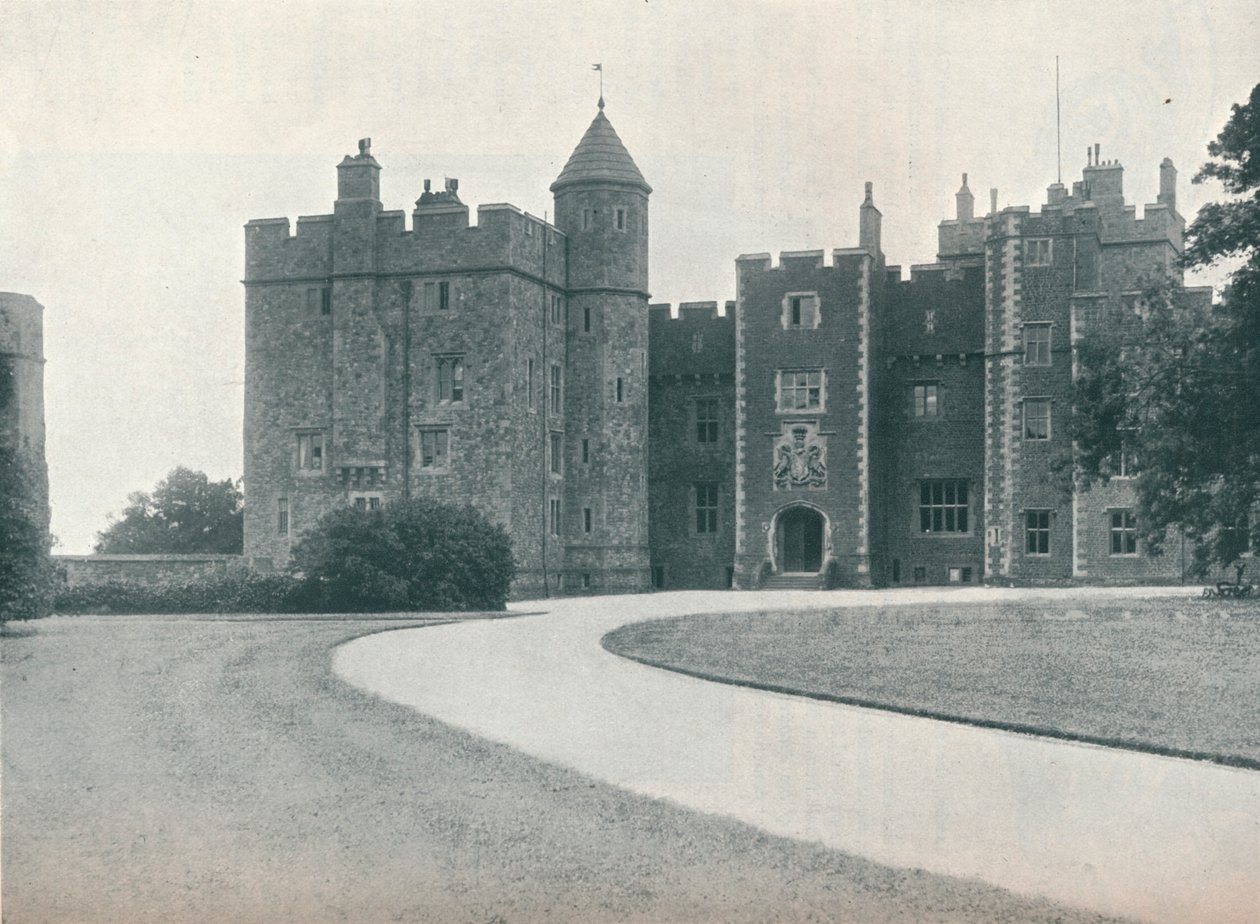 Dunster Kalesi, c1907 by Leonard Willoughby