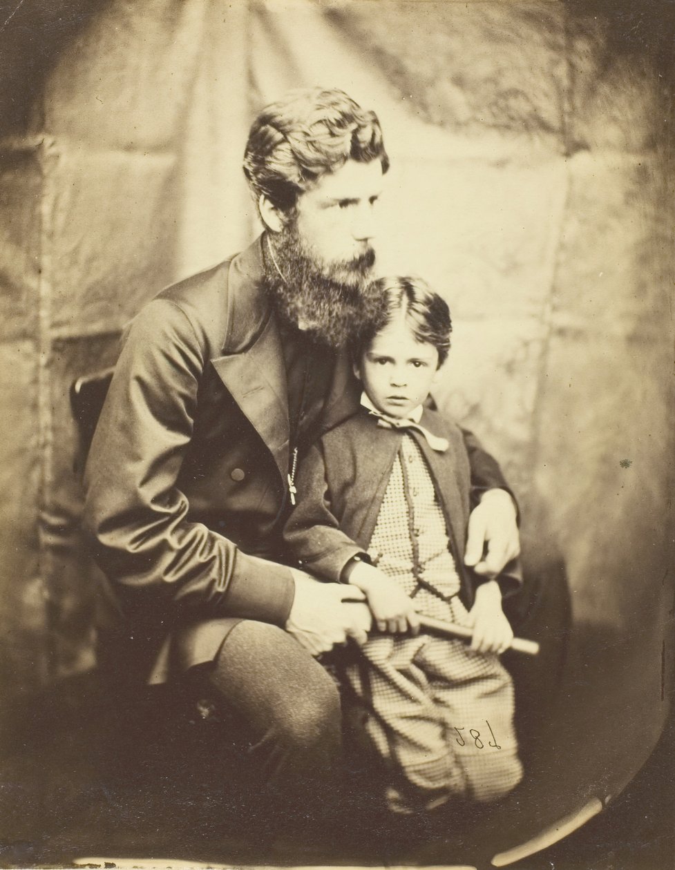 Rev. James Langton Clark ve oğlu Charles Robin, 1864. by Lewis Carroll