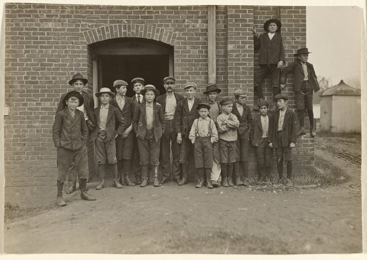  by Lewis W. Hine