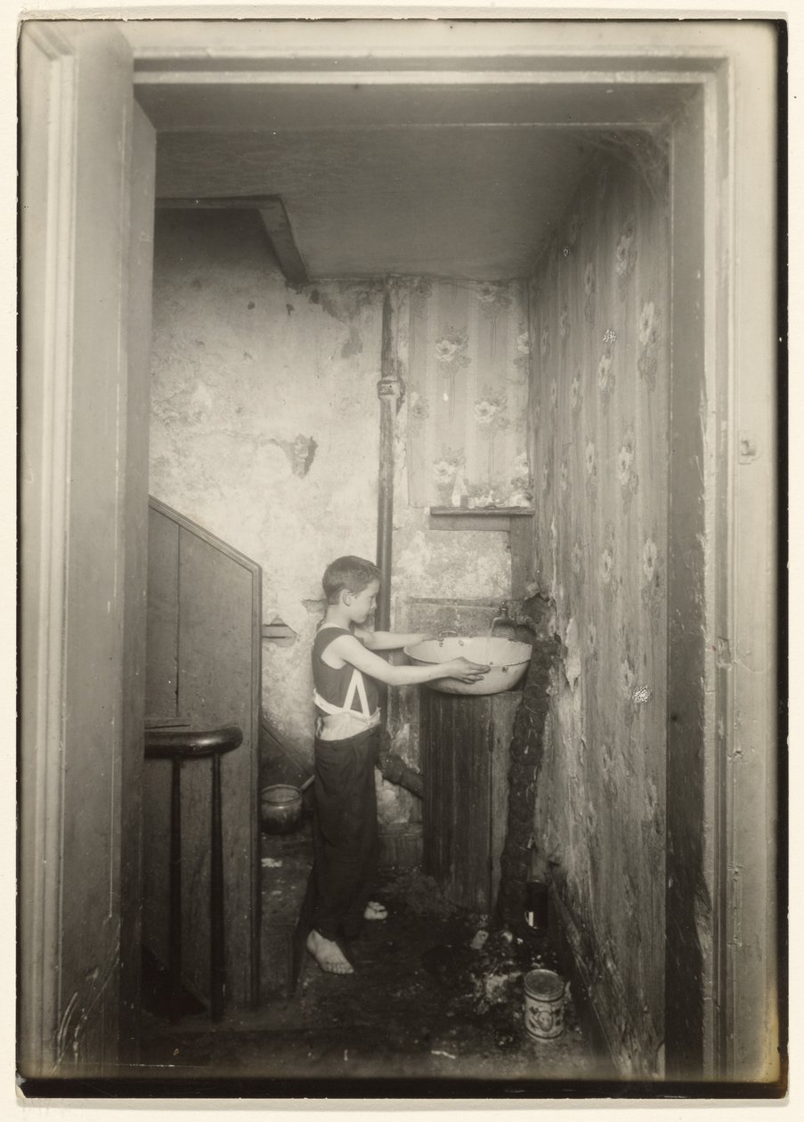  by Lewis W. Hine
