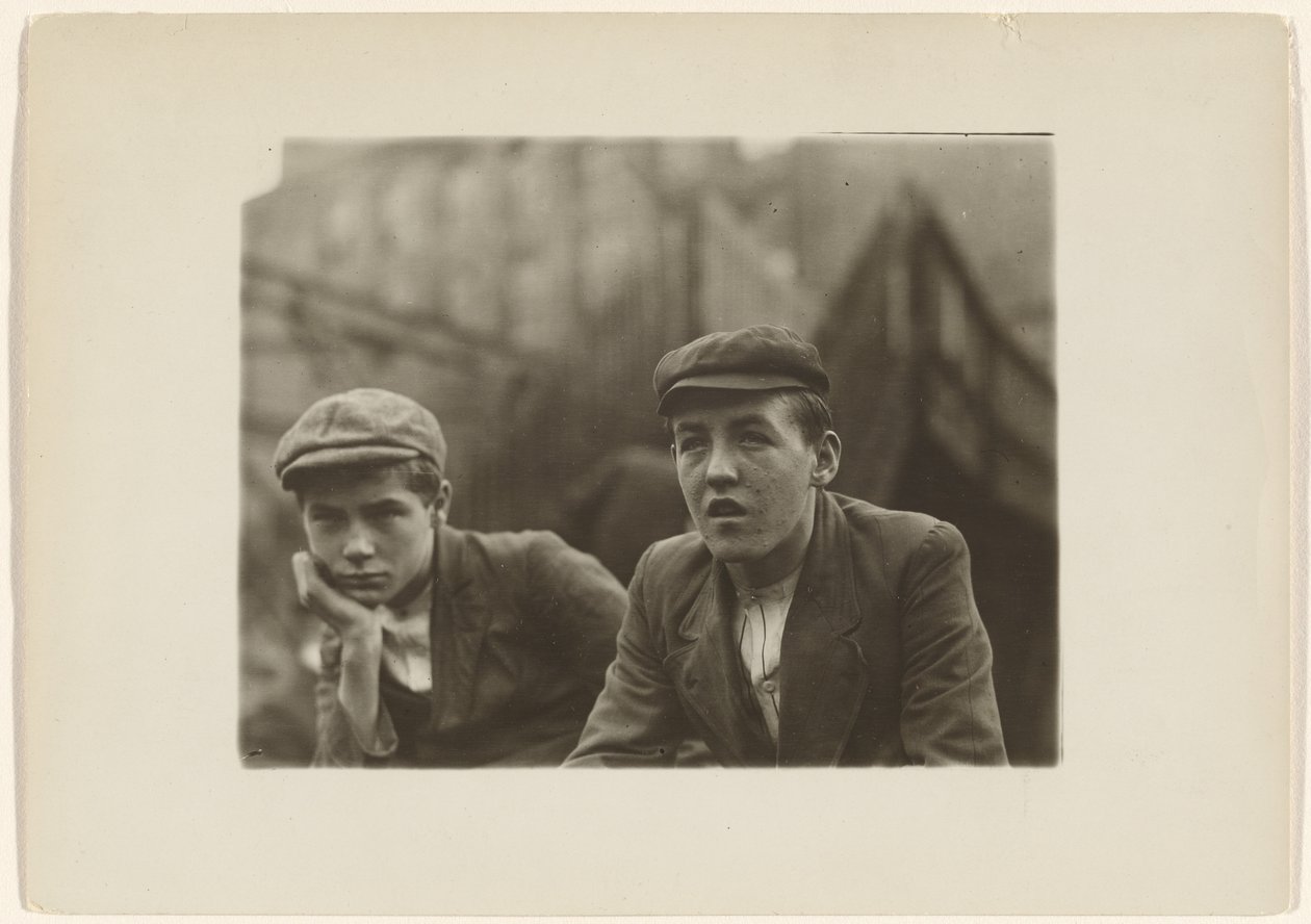  by Lewis W. Hine
