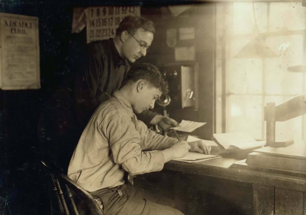  by Lewis Wickes Hine