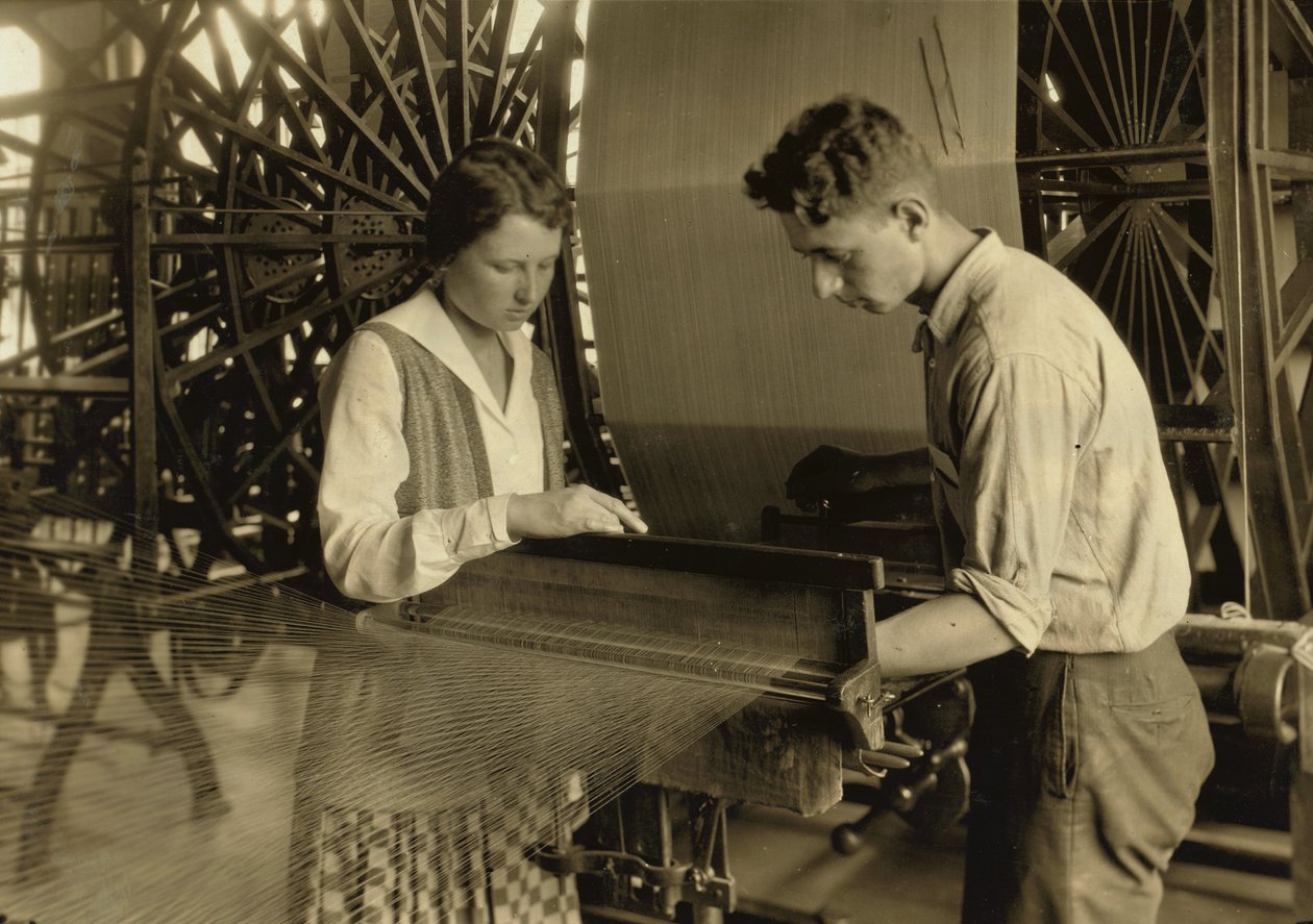  by Lewis Wickes Hine
