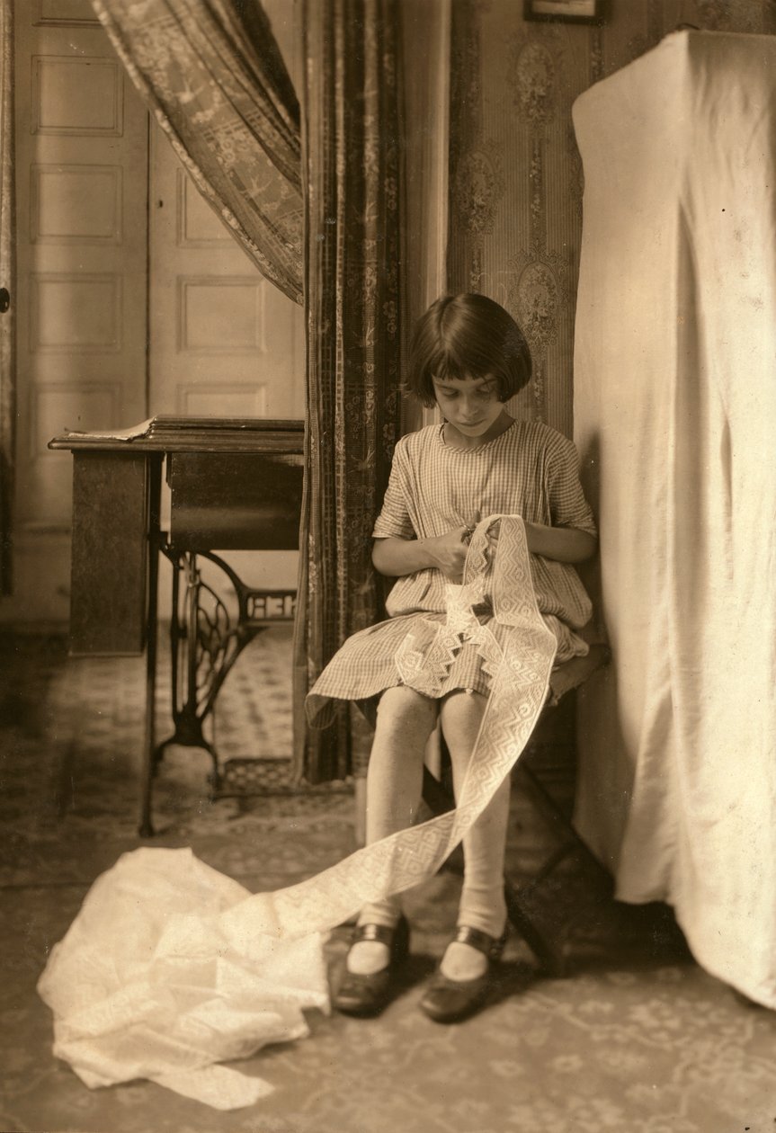  by Lewis Wickes Hine