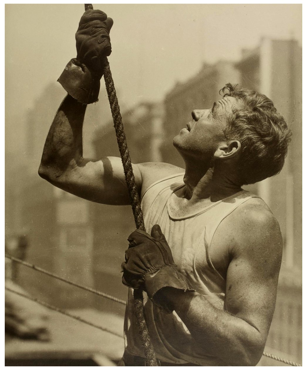 İnşaat işçisi Empire State binası, c.1930 by Lewis Wickes Hine