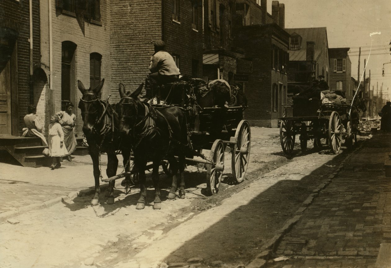  by Lewis Wickes Hine