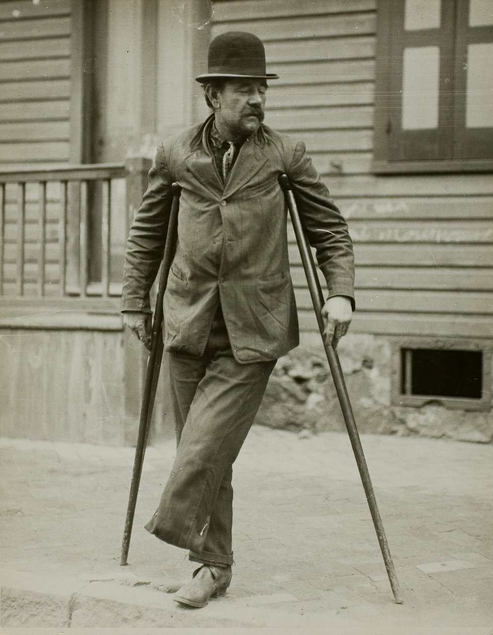  by Lewis Wickes Hine