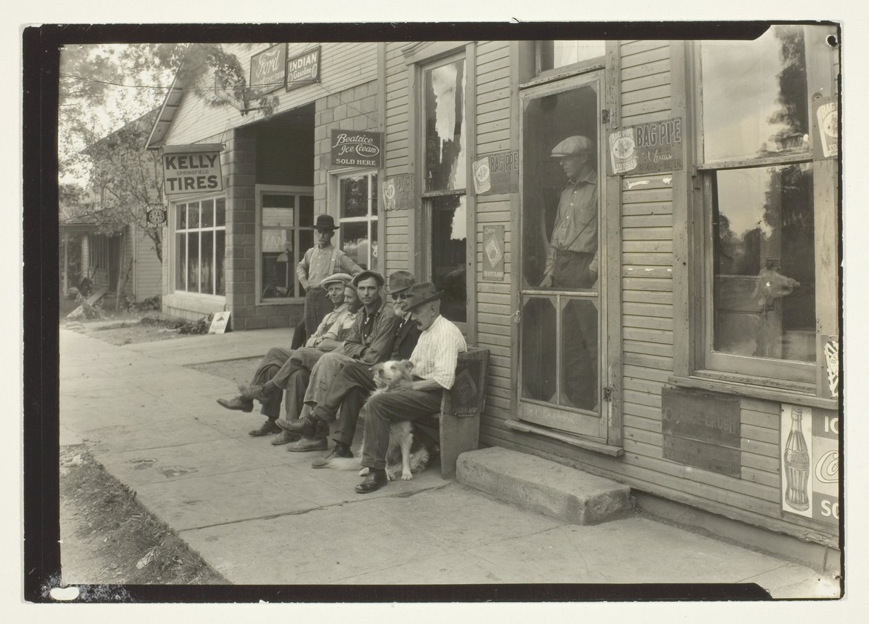  by Lewis Wickes Hine