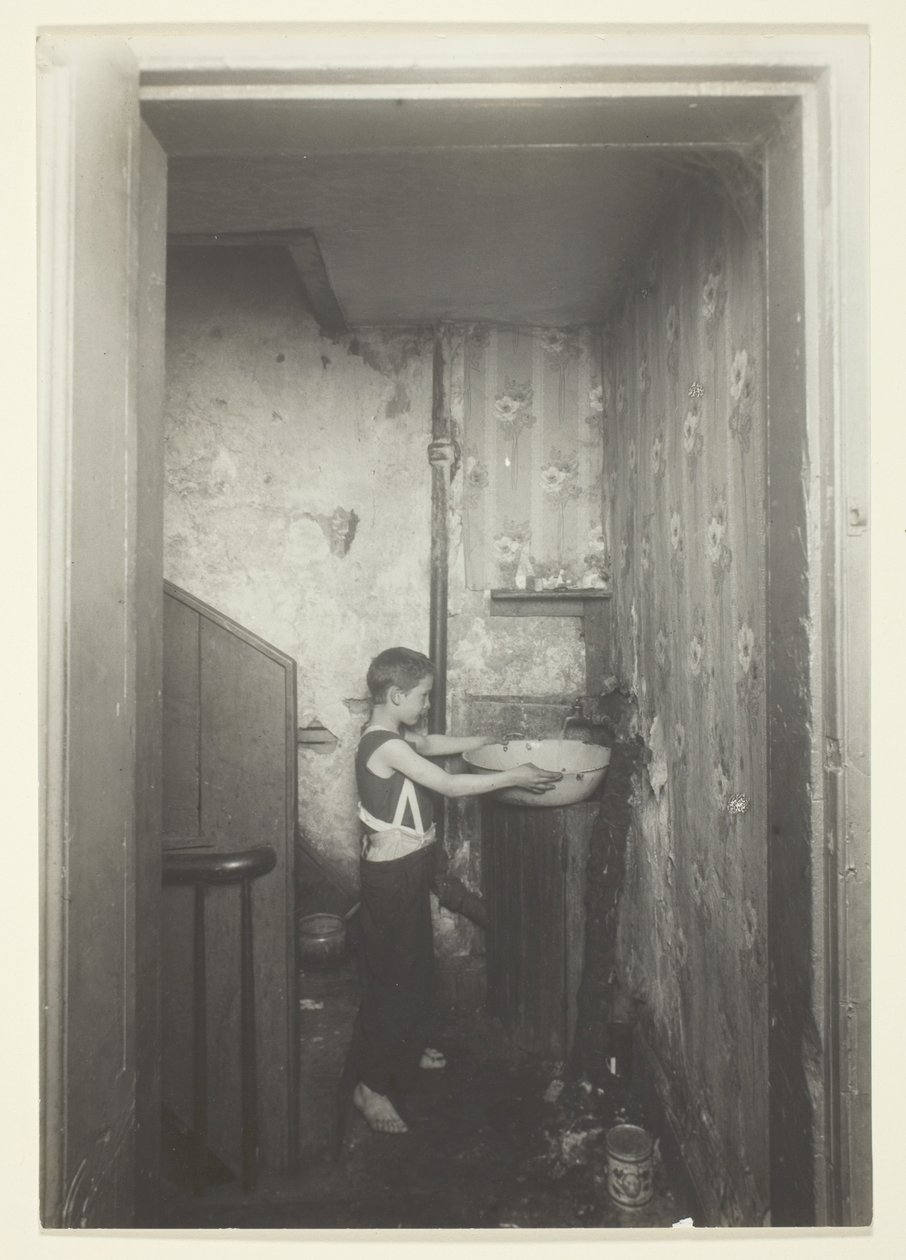  by Lewis Wickes Hine