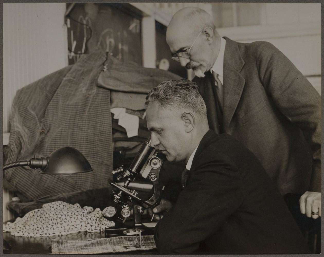  by Lewis Wickes Hine