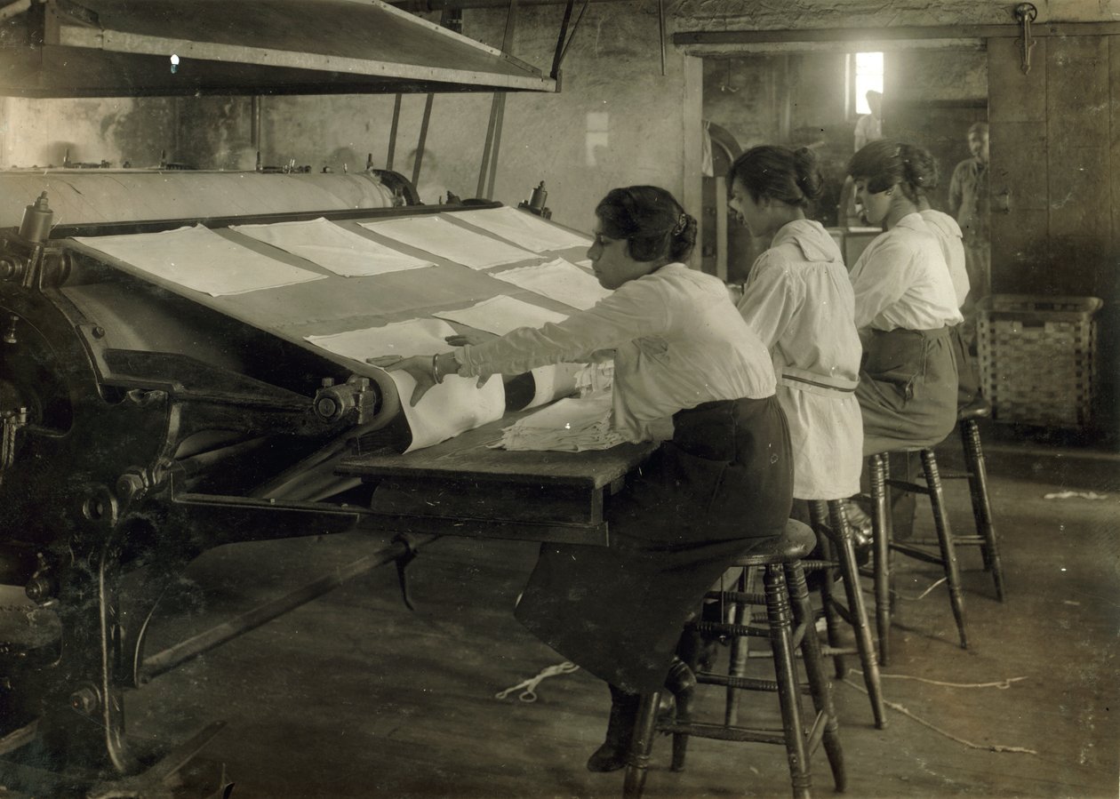  by Lewis Wickes Hine