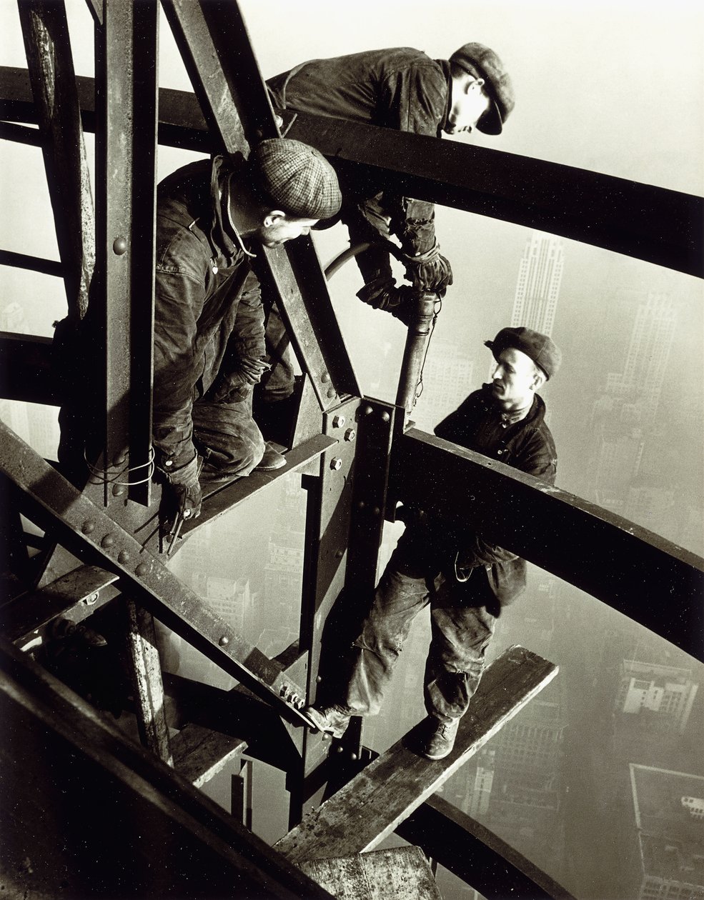 Demirleme Direğinin Tepesi, Empire State Binası by Lewis Wickes Hine