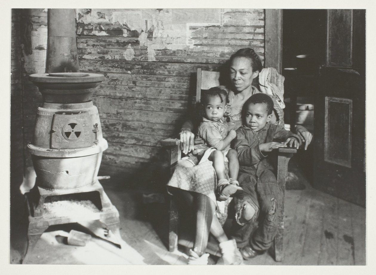  by Lewis Wickes Hine