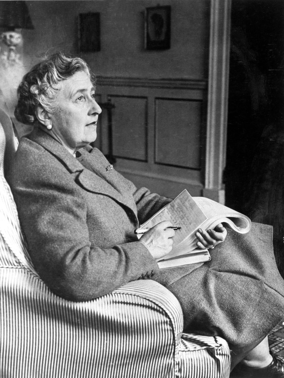 Agatha Christie, İngiliz polisiye yazarı, 9 Mart 1946 by Unbekannt Unbekannt