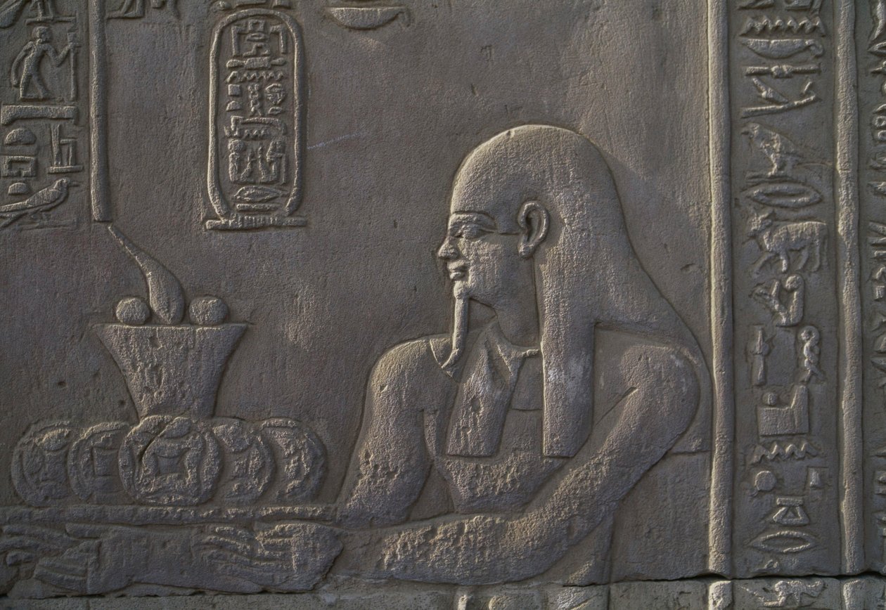 Bir bağışçıyı betimleyen kabartma, Kom Ombo Tapınağı, Mısır, Mısır uygarlığı, Ptolemaios hanedanı, MÖ 2.-1. yüzyıl by Unbekannt Unbekannt