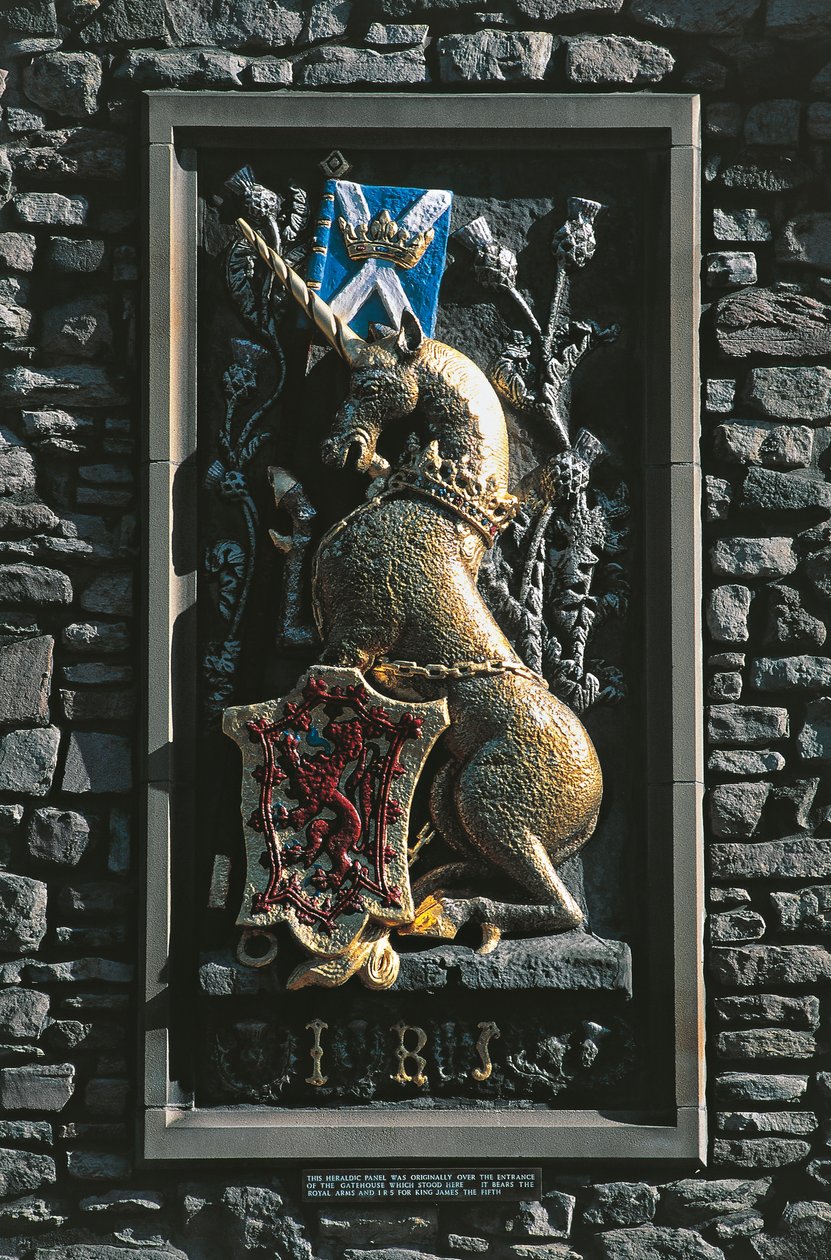 Tek boynuzlu at, Holyrood sarayının cephesinde hanedan arması, Edinburgh, İskoçya, Birleşik Krallık by Unbekannt Unbekannt