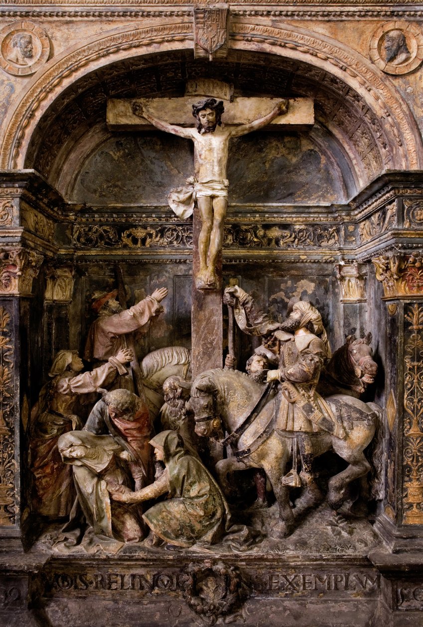 Sunak parçası, orta panel, Meryem Ana'nın çarmıha gerilmesi ve baygınlığı (boyalı taş) by Ligier Richier