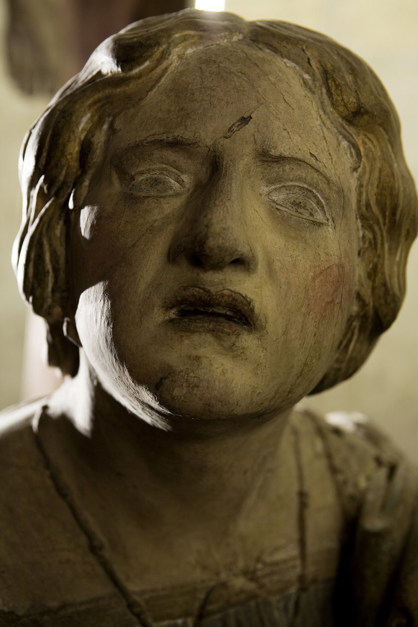 Calvary, Mecdelli Meryem detayı, c.1530 boyalı ahşap by Ligier Richier
