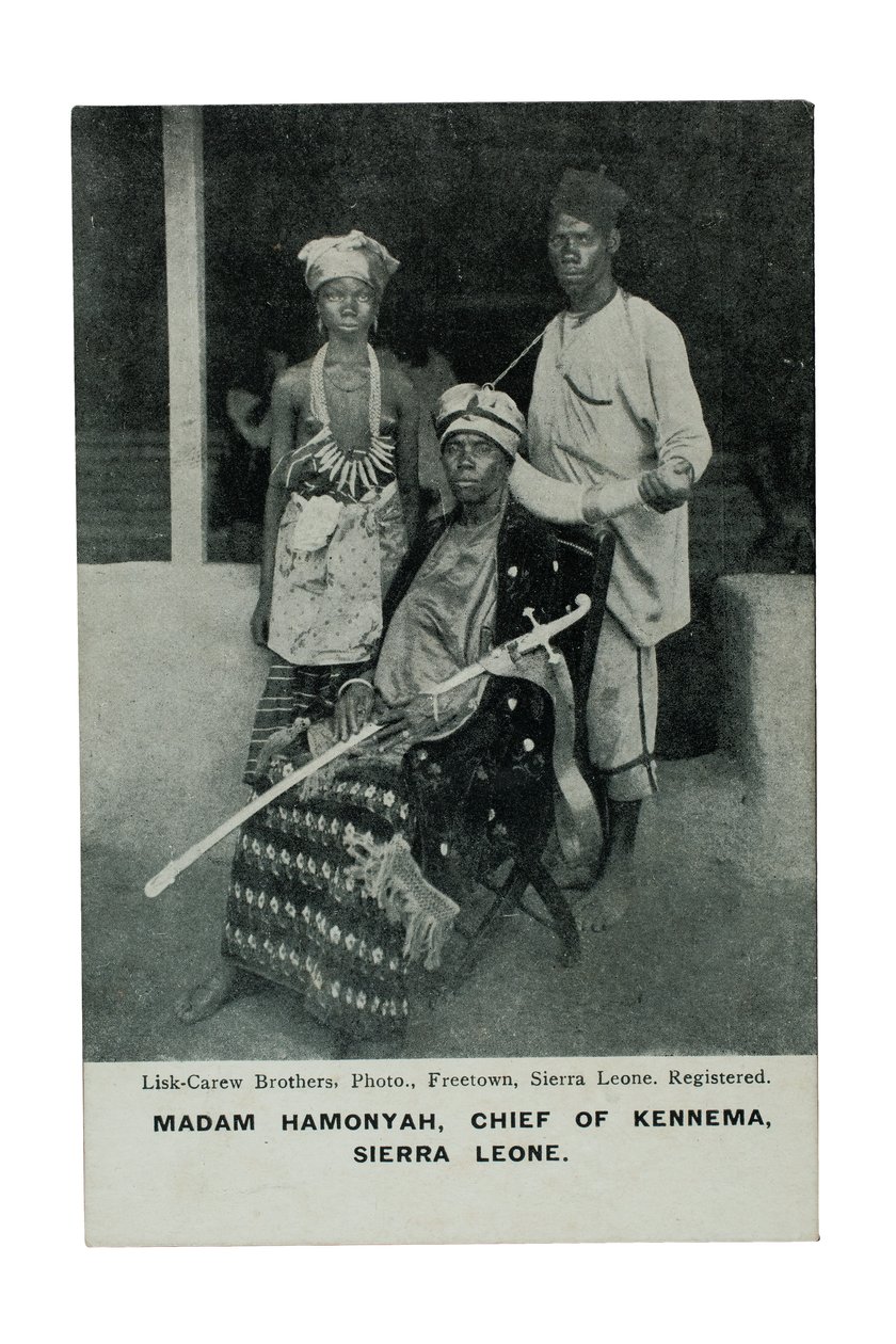Madam Hamonyah, Kennema Şefi, Sierra Leone, c.1905-07 by Lisk Carew Brothers