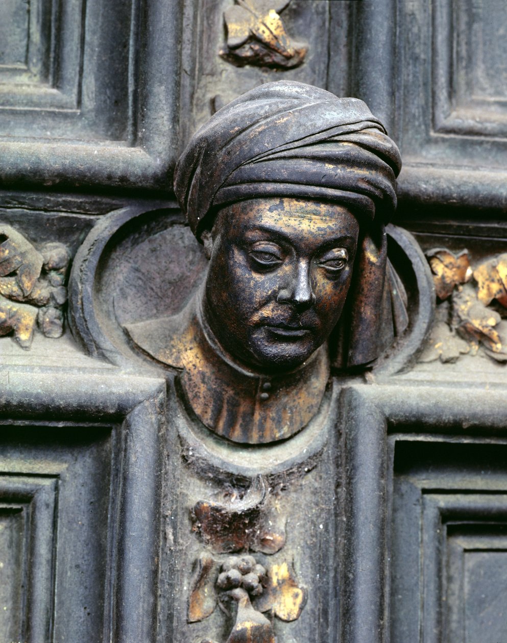 Otoportre, San Giovanni Vaftizhanesinin Kuzey Kapılarının sol kapısında üstten beşinci kafa, 1403-24 (bronz) by Lorenzo Ghiberti