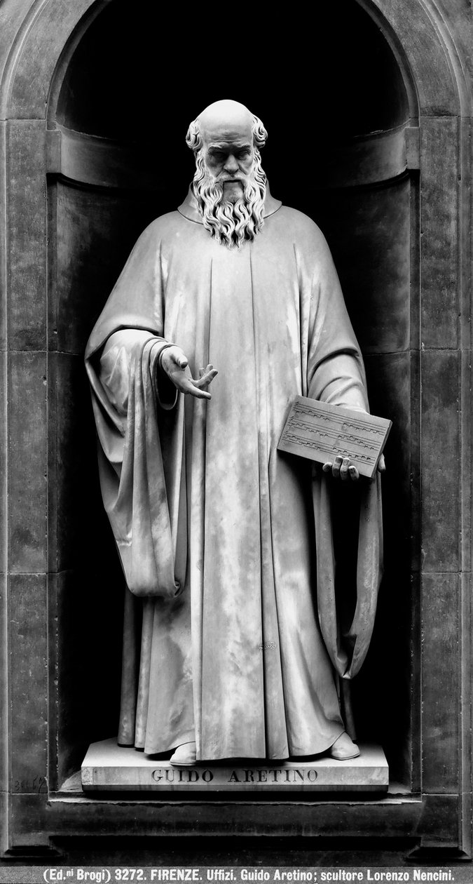 Arezzo Guido Heykeli (mermer) by Lorenzo Nencini