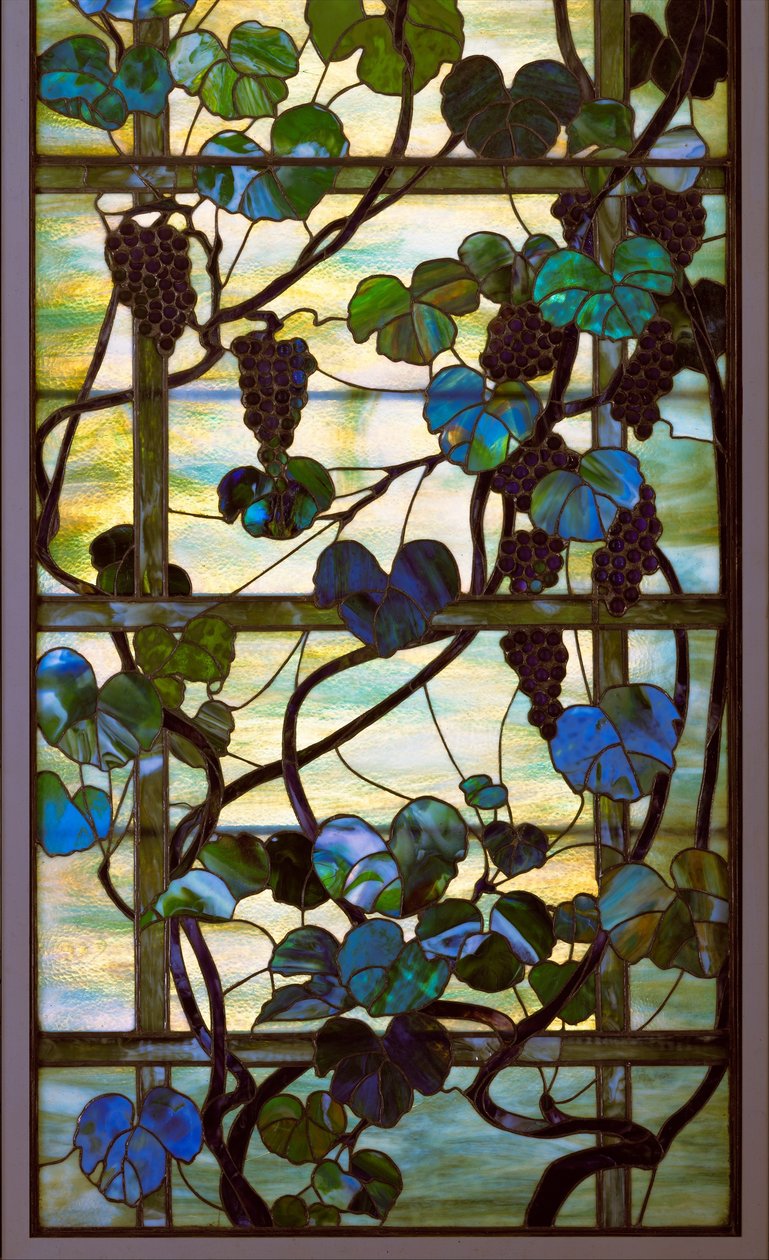 Asma Panosu, c.1902-15 (kurşunlu favrile cam) by Louis Comfort Tiffany