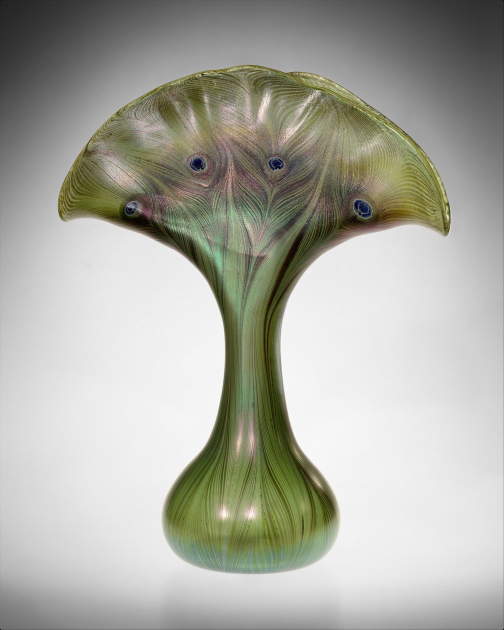 Vazo by Louis Comfort Tiffany