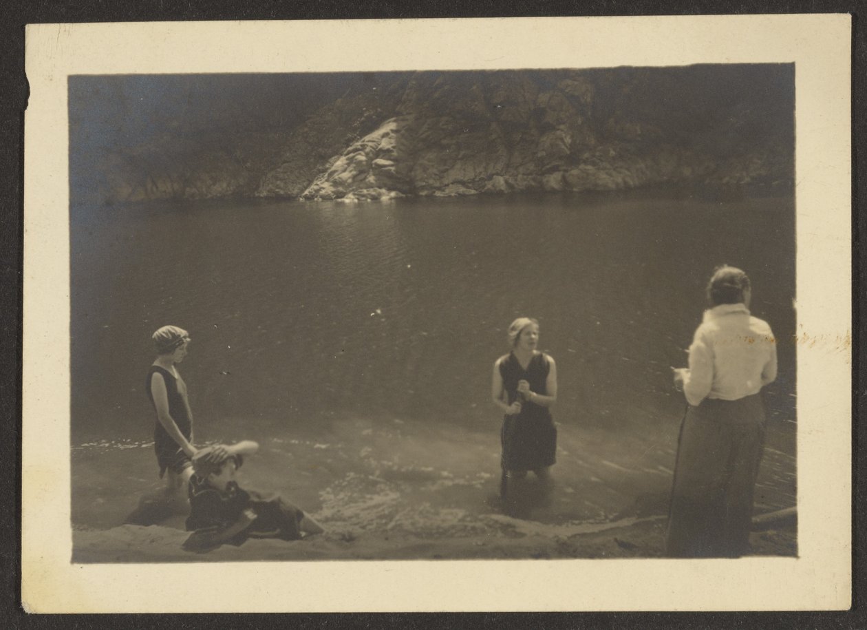  by Louis Fleckenstein