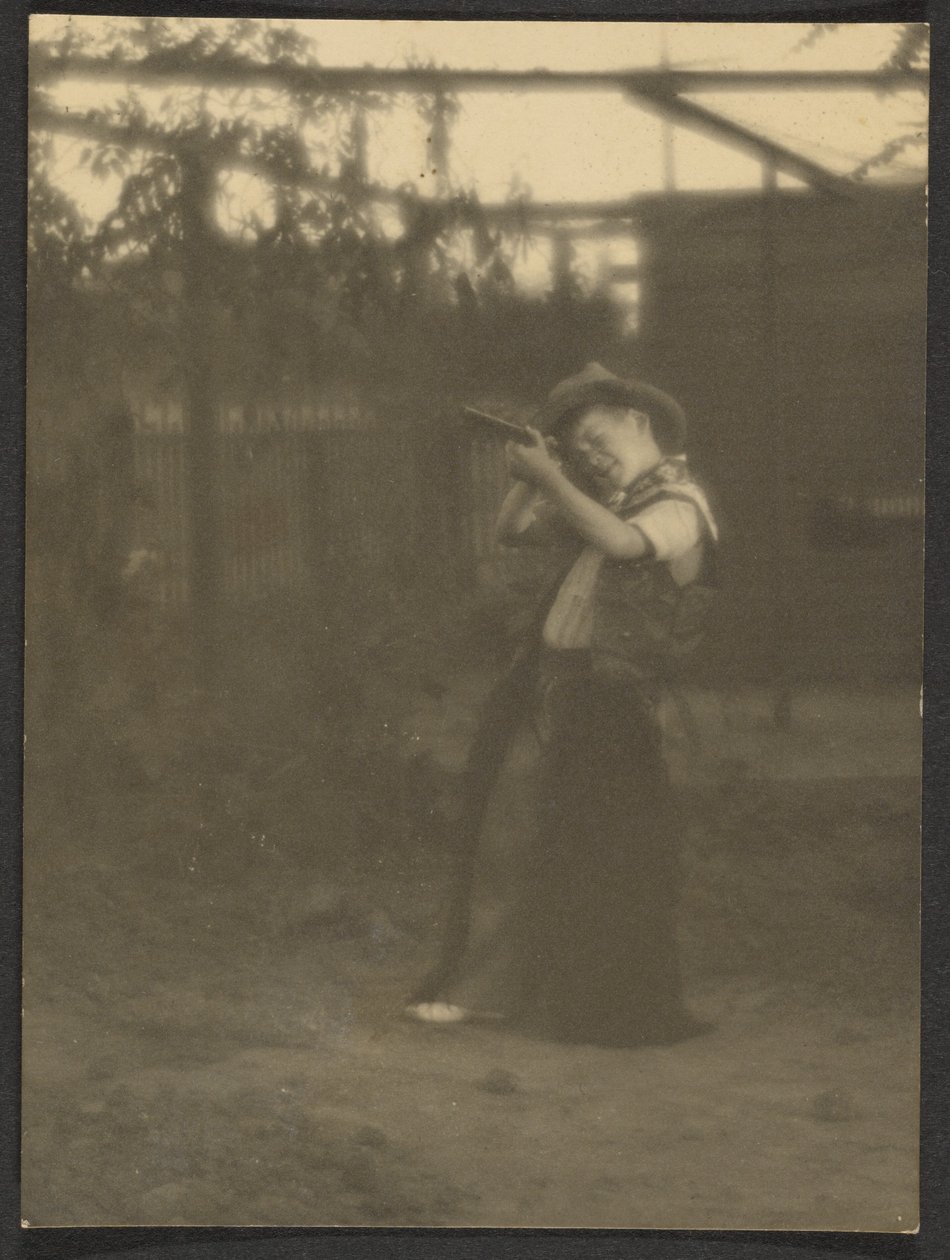  by Louis Fleckenstein