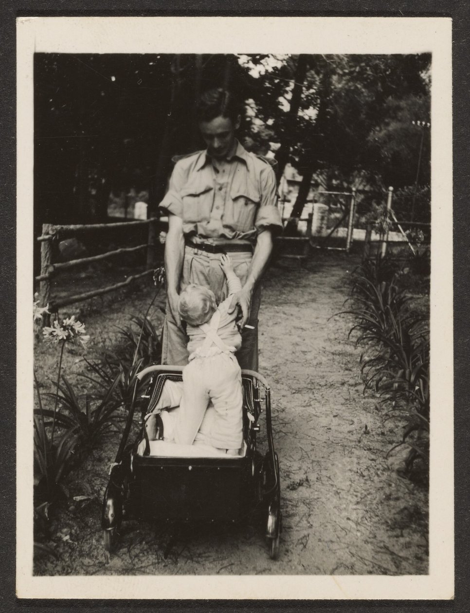  by Louis Fleckenstein