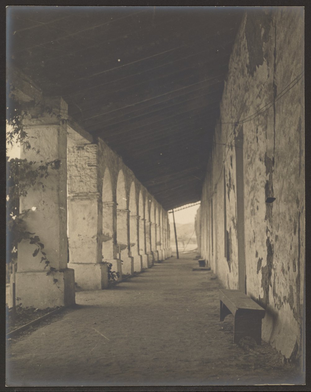  by Louis Fleckenstein