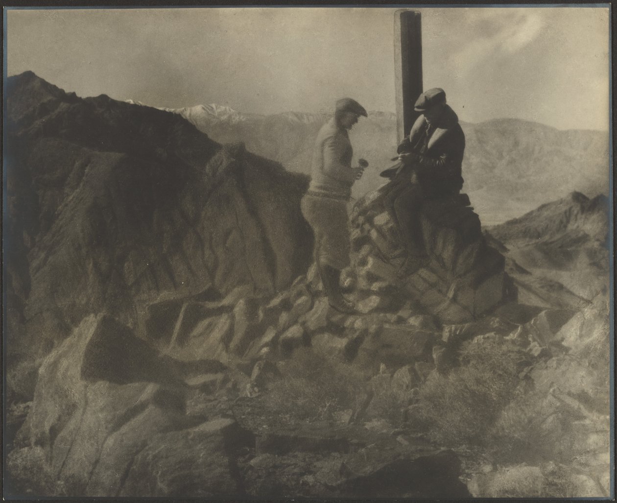  by Louis Fleckenstein