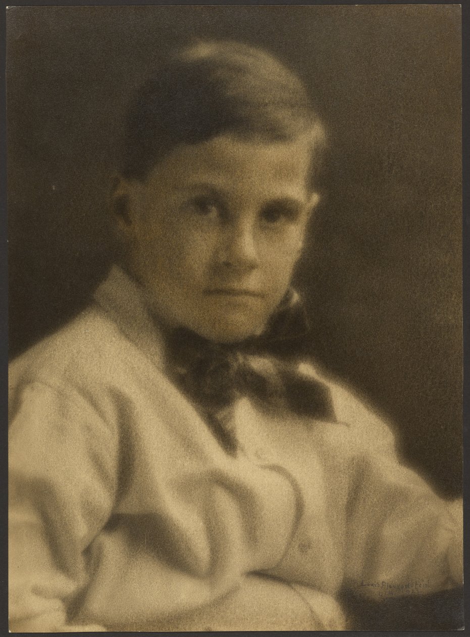  by Louis Fleckenstein