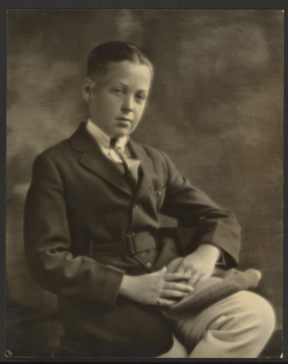  by Louis Fleckenstein