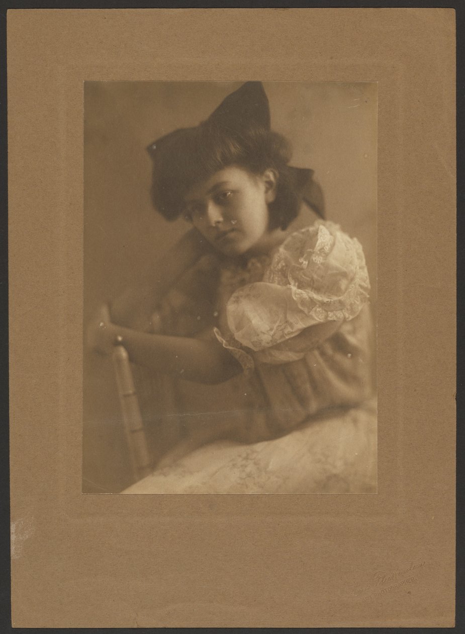  by Louis Fleckenstein