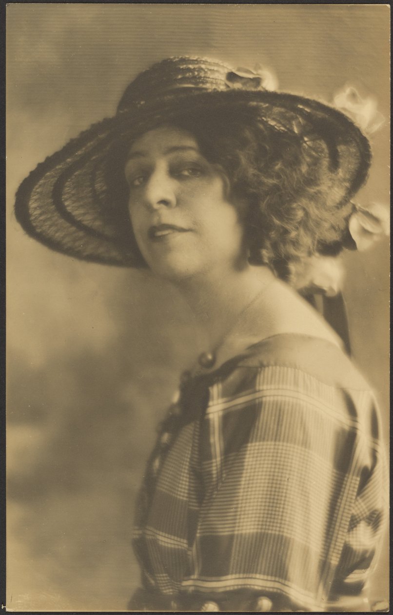  by Louis Fleckenstein