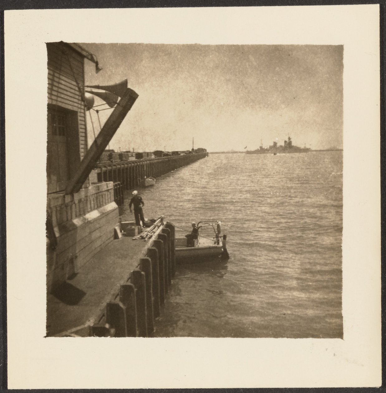  by Louis Fleckenstein