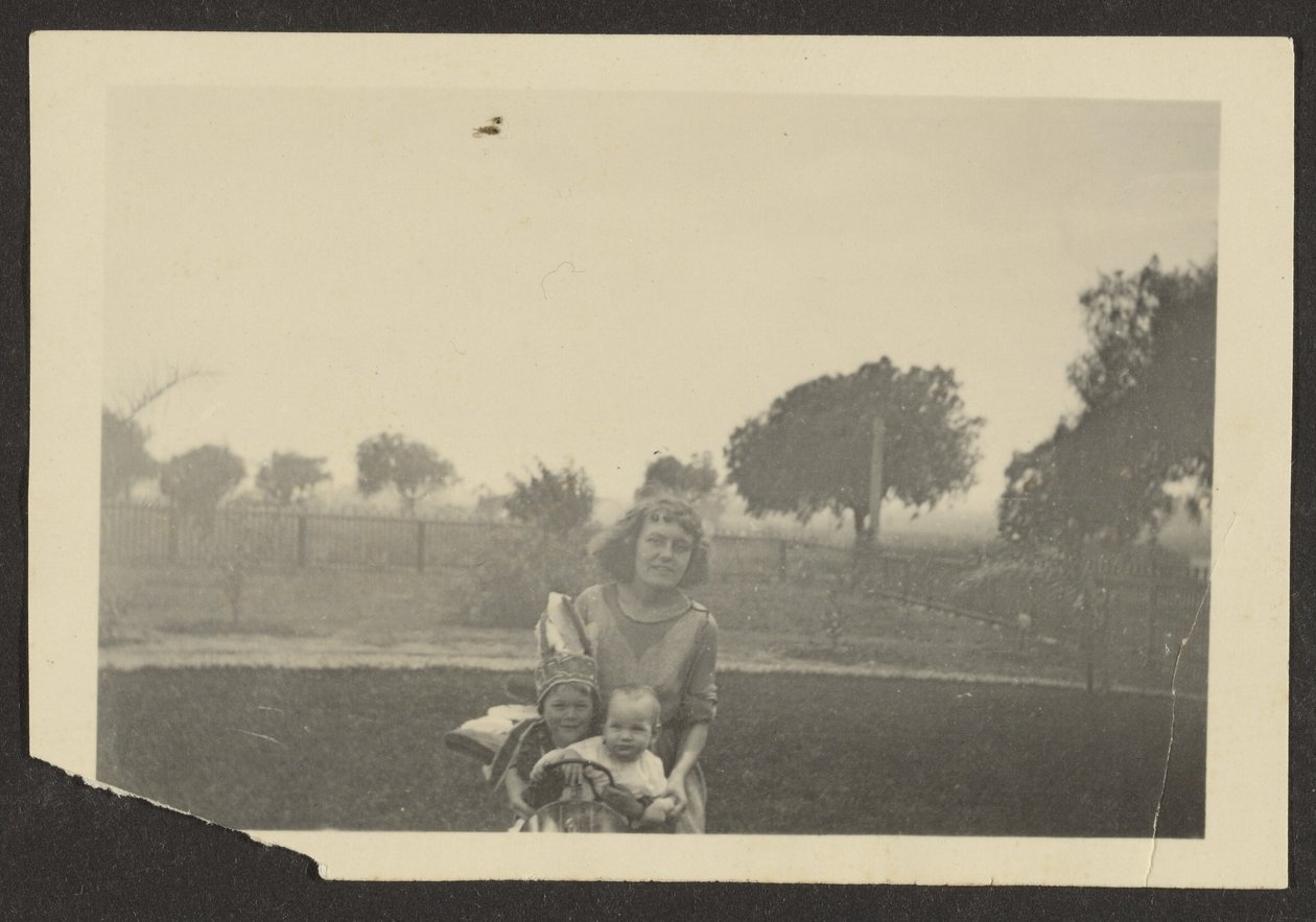  by Louis Fleckenstein
