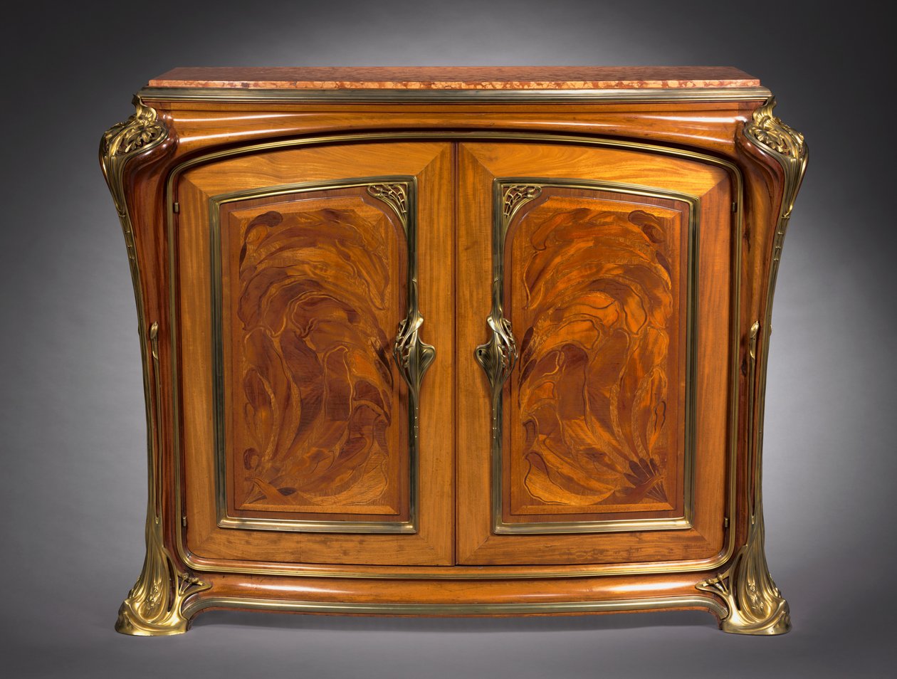 Dolap, c.1910 (metal montajlı ahşap kakma) by Louis Majorelle