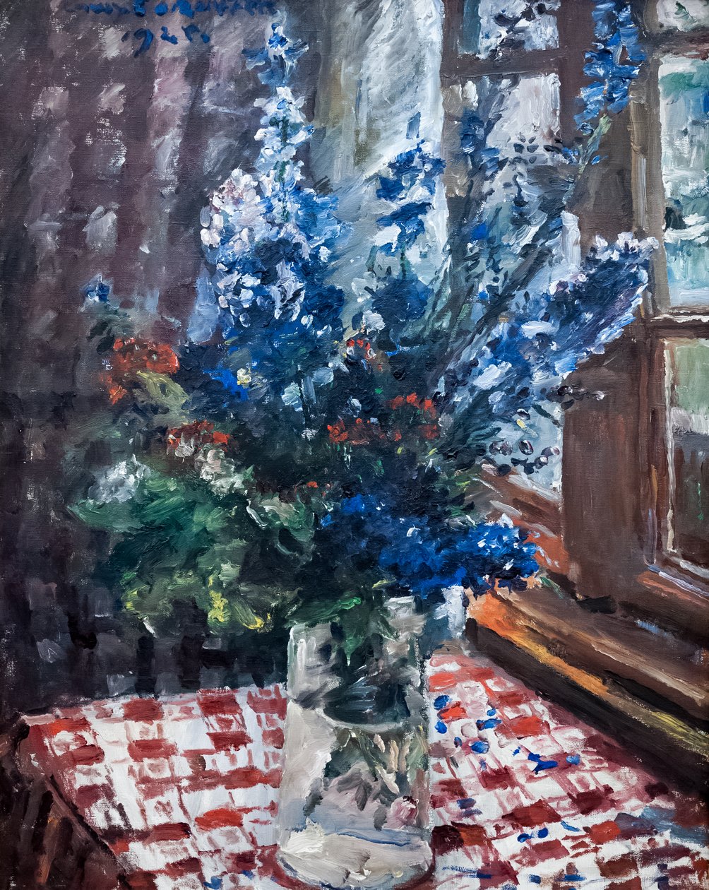 Delphiniumlar by Lovis Corinth